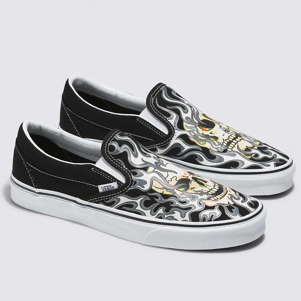 VANS Men’s Slip On Flame Skull Mens Black White Tattoo Art Sneakers - Picture 3 of 16